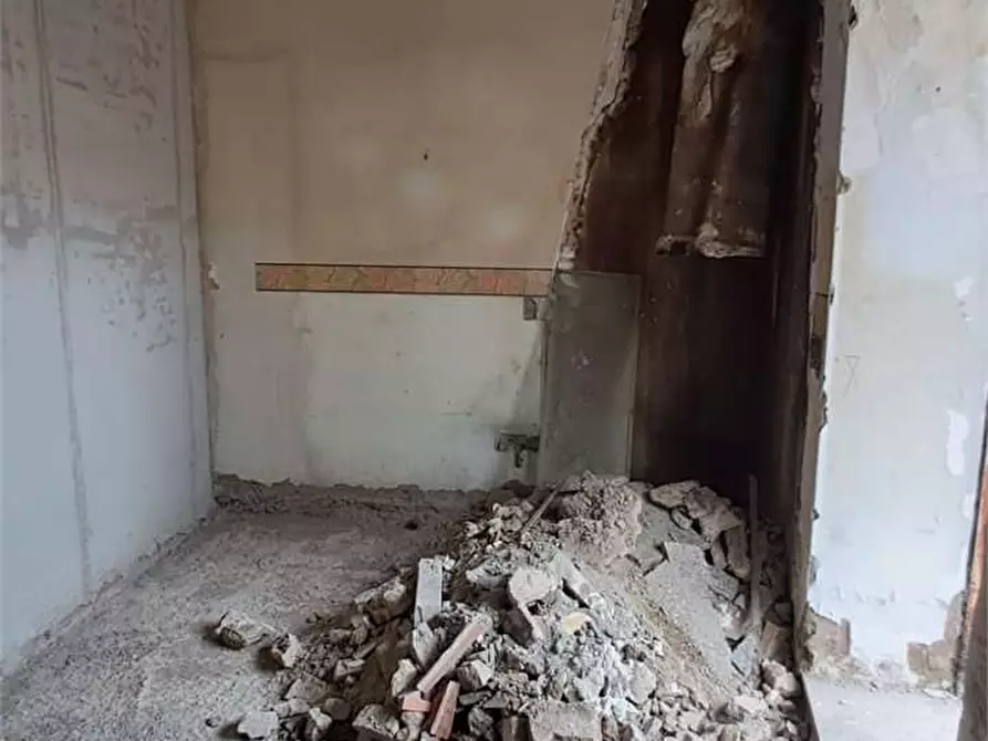 Immagine 14 di Appartamento in vendita  in VIA GIORDANO BRUNO a Nola