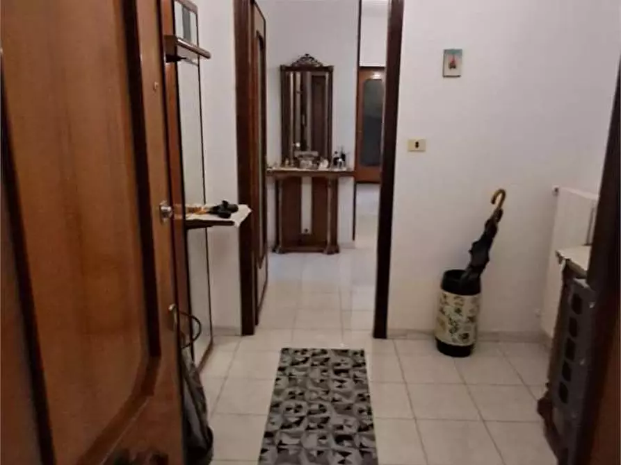 Immagine 4 di Trilocale in vendita  in via giovanni xxiii a Nola