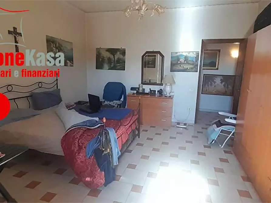 Immagine 12 di Quadrilocale in vendita  in via onorevole francesco napolitano a Nola