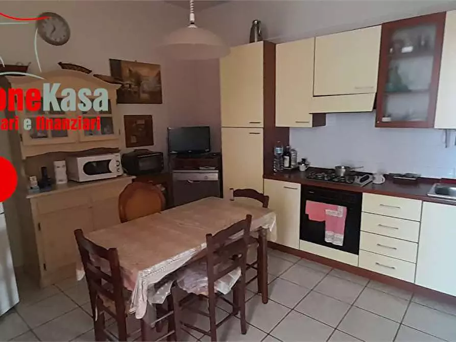 Immagine 6 di Quadrilocale in vendita  in via onorevole francesco napolitano a Nola