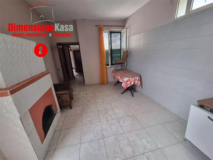 Immagine 17 di Porzione di casa in vendita  in Via Gaudiello,  57 a Liveri
