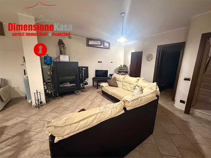 Immagine 28 di Villa in vendita  in via monte della taglia 10 a Cicciano