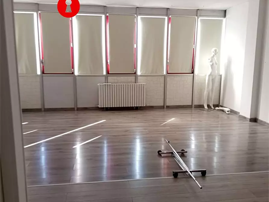 Immagine 1 di Ufficio in affitto  in cis a Nola