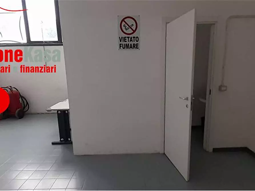 Immagine 7 di Capannone industriale in affitto  in VIA BOSCOFANGONE a Nola