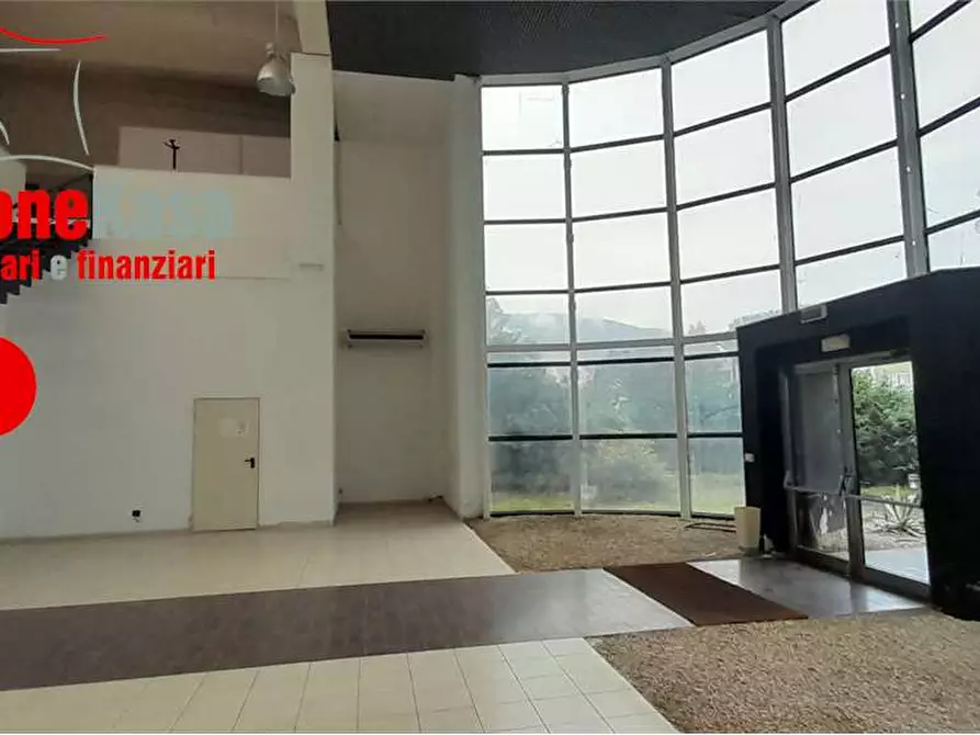 Immagine 12 di Capannone industriale in affitto  in VIA BOSCOFANGONE a Nola