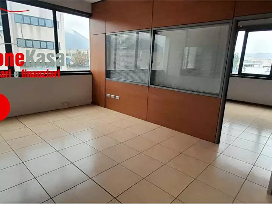 Immagine 24 di Capannone industriale in affitto  in VIA BOSCOFANGONE a Nola