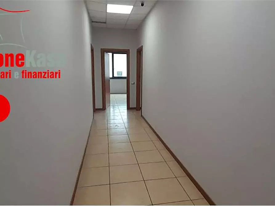 Immagine 35 di Capannone industriale in affitto  in VIA BOSCOFANGONE a Nola