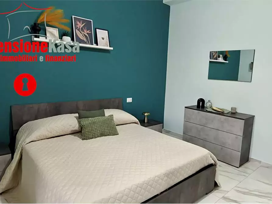 Immagine 12 di Trilocale in vendita  in Via mario de sena a Nola