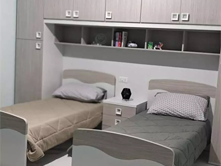 Immagine 14 di Trilocale in vendita  in Via mario de sena a Nola