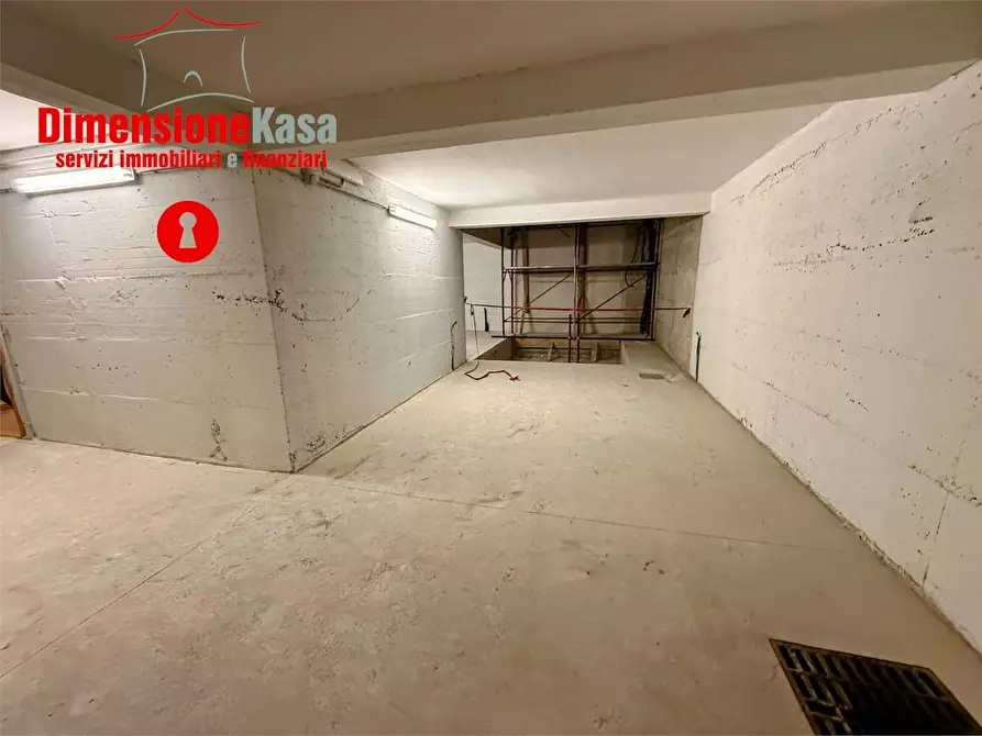 Immagine 45 di Appartamento in vendita  in via cimitile 110 a Nola