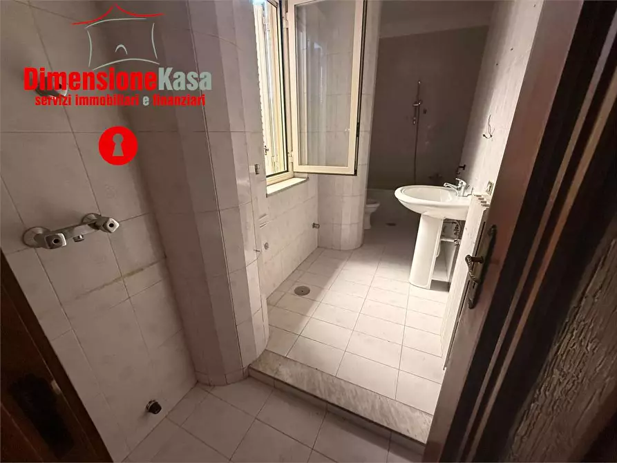 Immagine 13 di Bilocale in affitto  in via nazione delle puglie a San Vitaliano