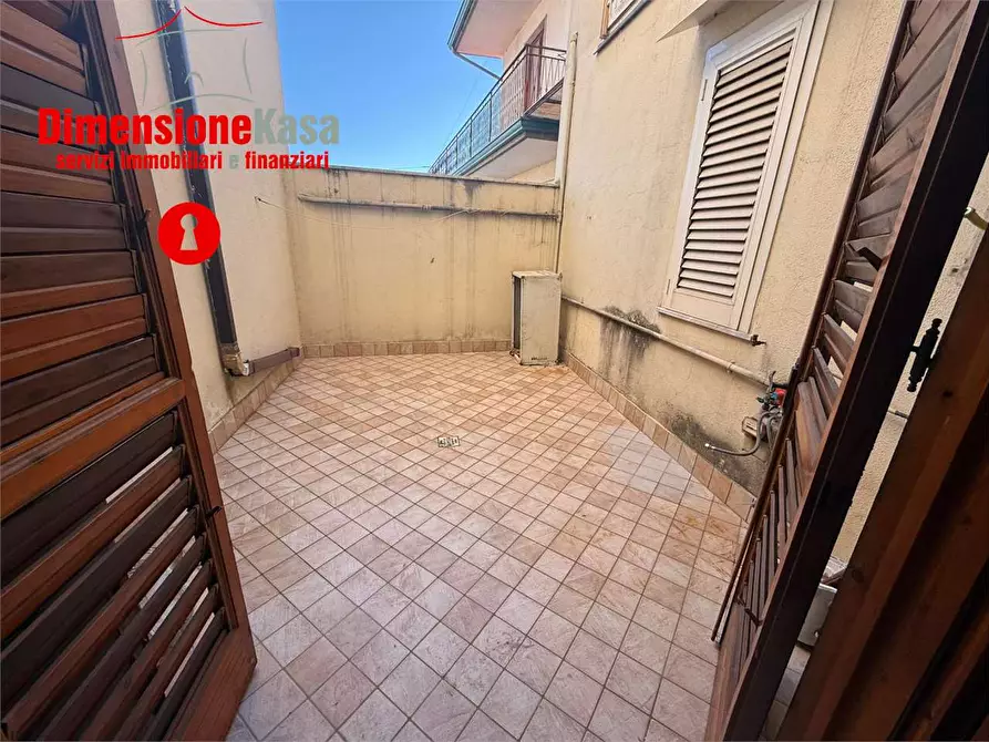 Immagine 17 di Bilocale in affitto  in via nazione delle puglie a San Vitaliano