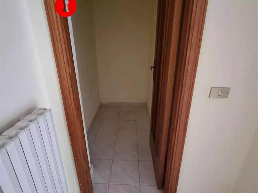 Immagine 25 di Bilocale in affitto  in via nazione delle puglie a San Vitaliano
