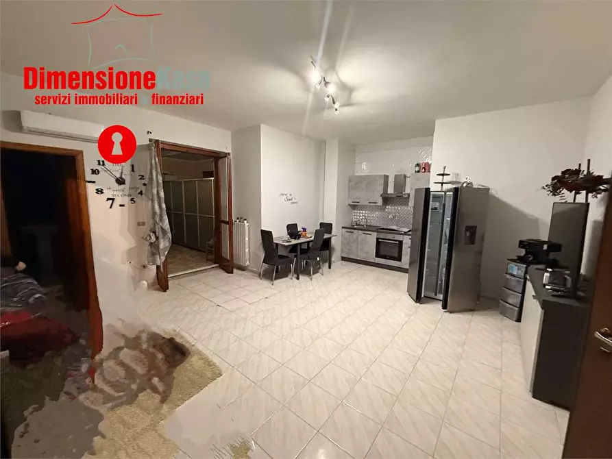 Immagine 28 di Bilocale in affitto  in via nazione delle puglie a San Vitaliano