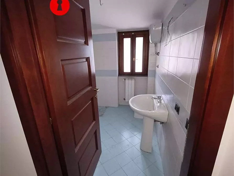 Immagine 16 di Mansarda in vendita  in Via Polvica a San Felice A Cancello