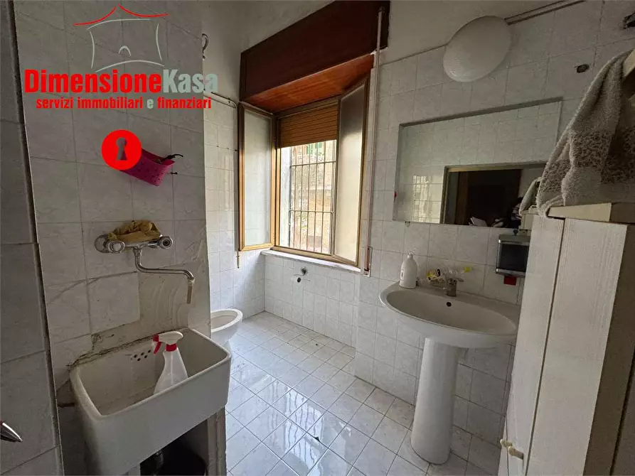 Immagine 13 di Magazzino in vendita  in via madonnella  11 a Roccarainola