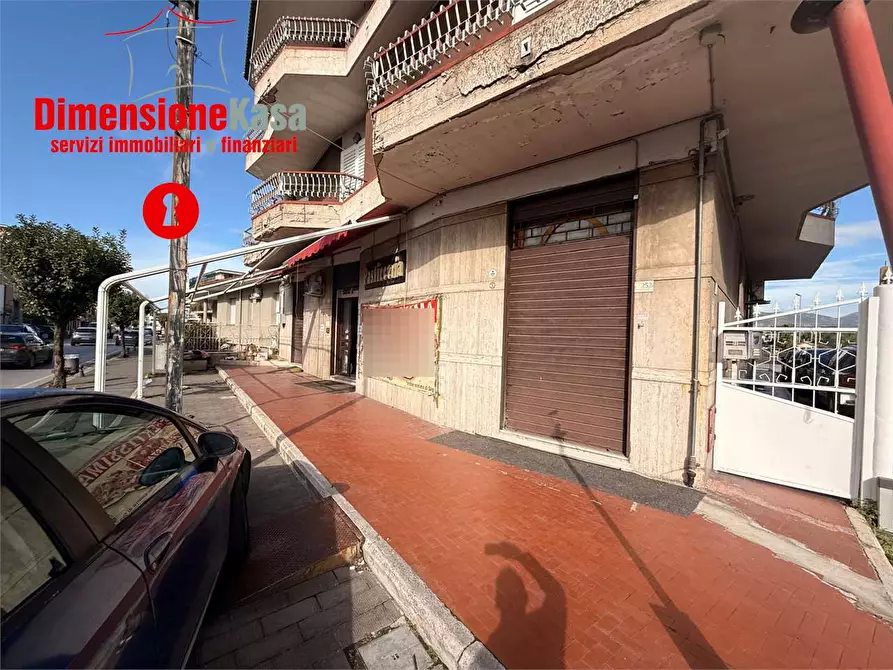 Immagine 1 di Negozio in affitto  in via circumvallazione 254 a Nola