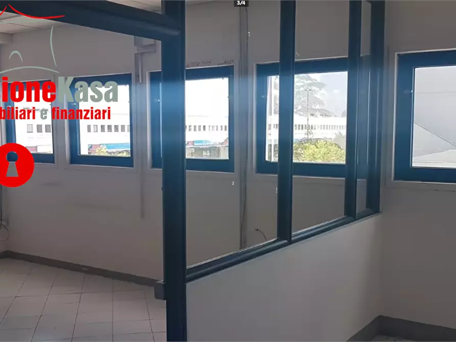 Immagine 2 di Capannone industriale in vendita  in via boscofangone  a Nola