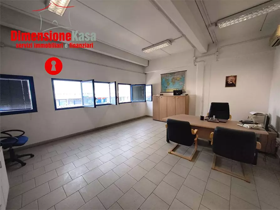 Immagine 28 di Capannone industriale in vendita  in Interporto a Nola