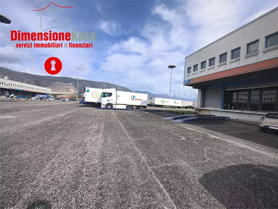 Immagine 39 di Capannone industriale in vendita  in Interporto a Nola