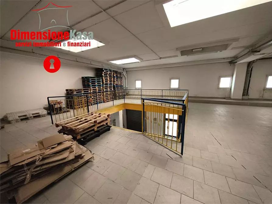 Immagine 32 di Capannone industriale in vendita  in Interporto a Nola