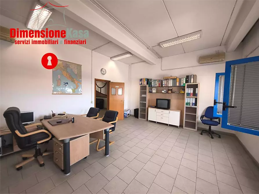 Immagine 11 di Capannone industriale in vendita  in Interporto a Nola