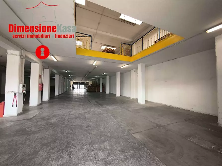 Immagine 1 di Capannone industriale in vendita  in Interporto a Nola