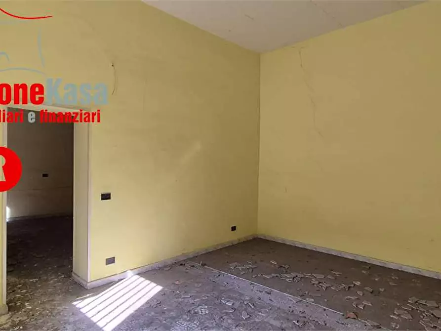 Immagine 22 di Stabile in vendita  in via delle corporazioni 2 a Nola