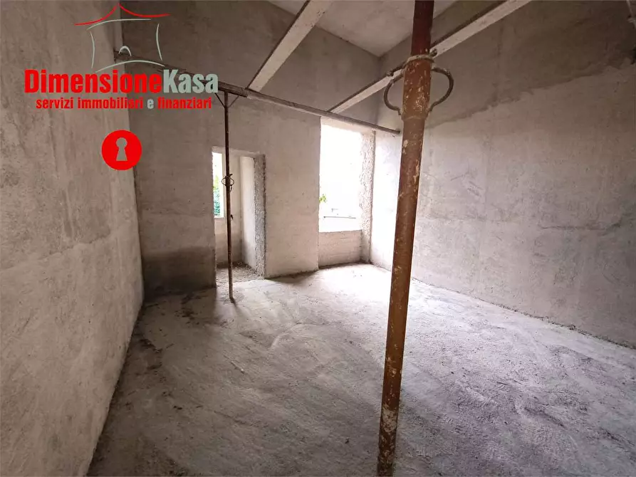 Immagine 15 di Appartamento in vendita  in Via Tansillo a Nola