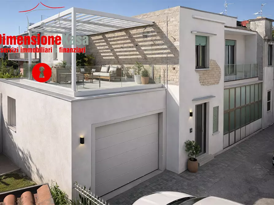 Immagine 1 di Porzione di casa in vendita  in via principe di piemonte 34 a Camposano