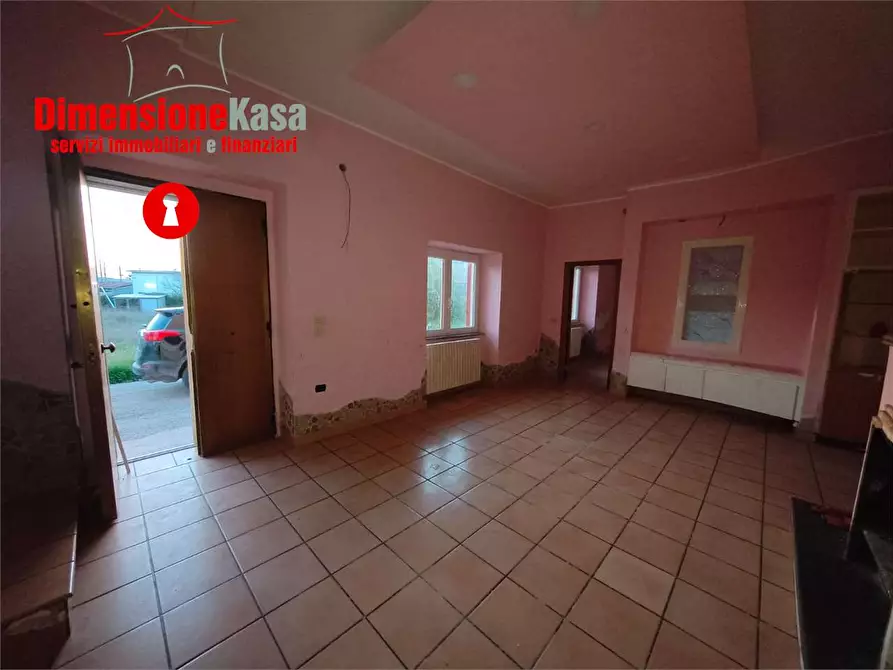 Immagine 2 di Casa indipendente in vendita  in Via Napoli 740 a San Felice A Cancello