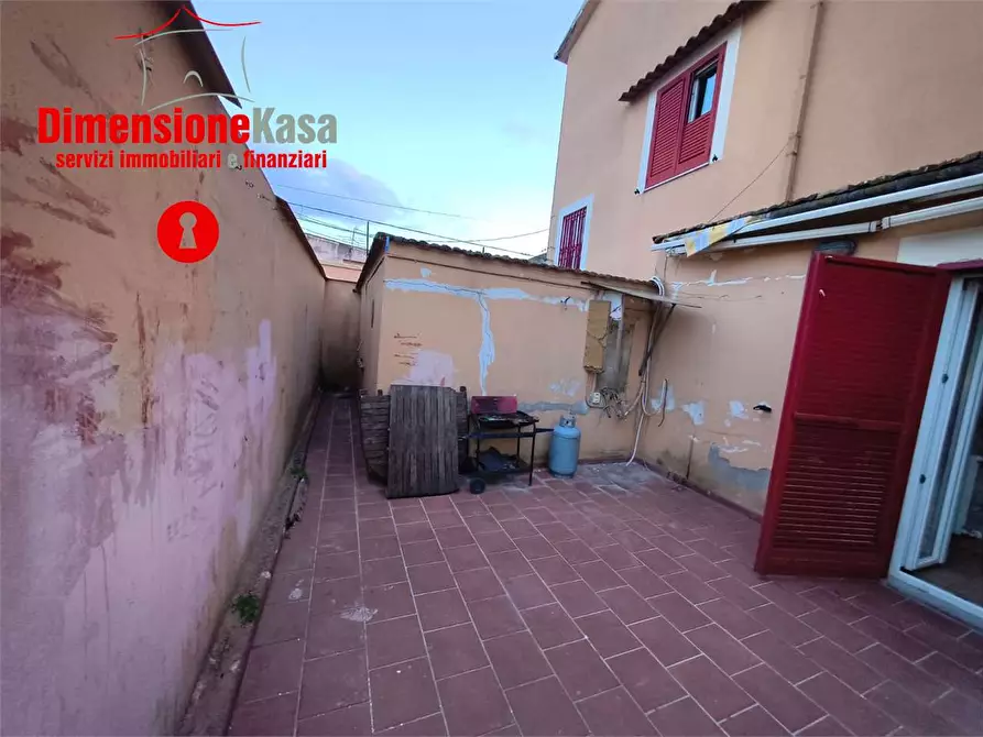 Immagine 15 di Casa indipendente in vendita  in Via Napoli 740 a San Felice A Cancello