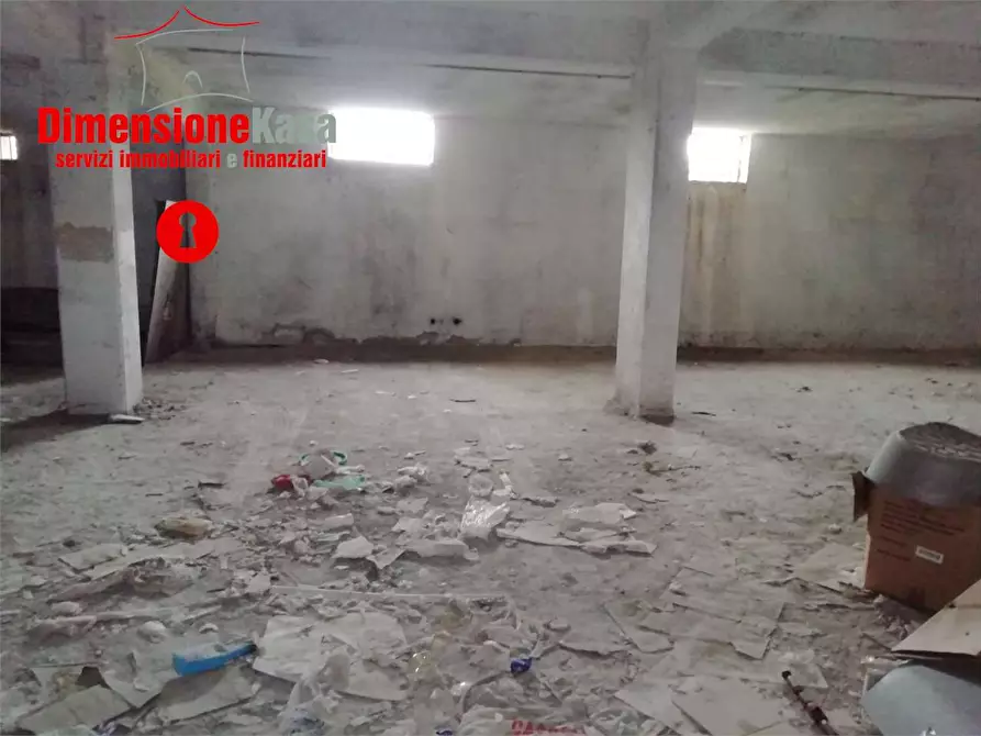 Immagine 4 di Magazzino in affitto  in via de gasperi a Cimitile