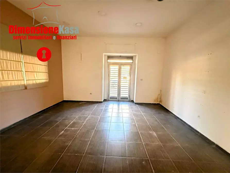 Immagine 8 di Negozio in affitto  in via nazionale delle puglie 35 a Cimitile