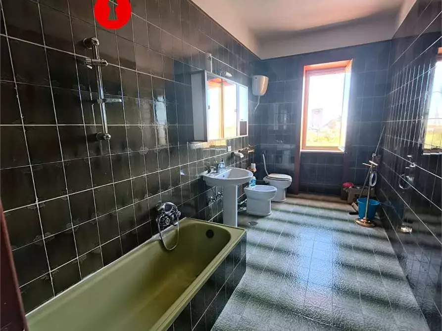 Immagine 18 di Trilocale in affitto  in Via Polvica a Nola