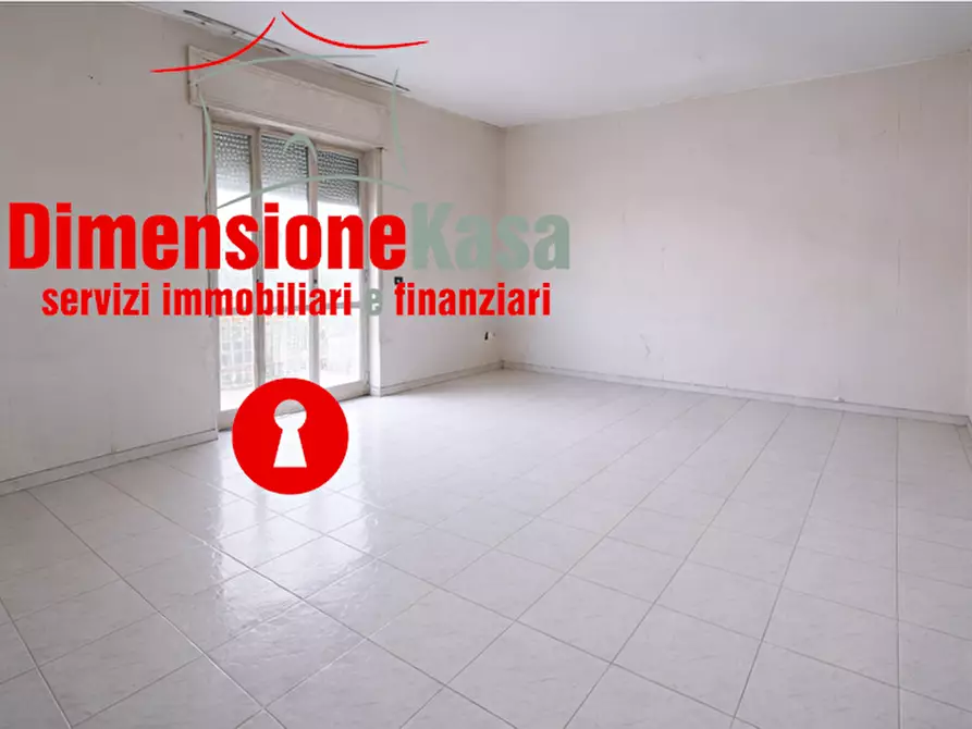 Immagine 13 di Trilocale in vendita  in via parini 3 a Cimitile