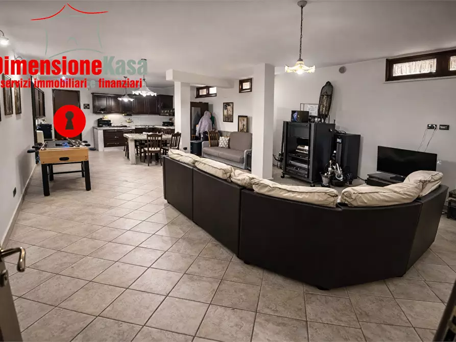 Immagine 27 di Villa in vendita  in via monte della taglia 10 a Cicciano