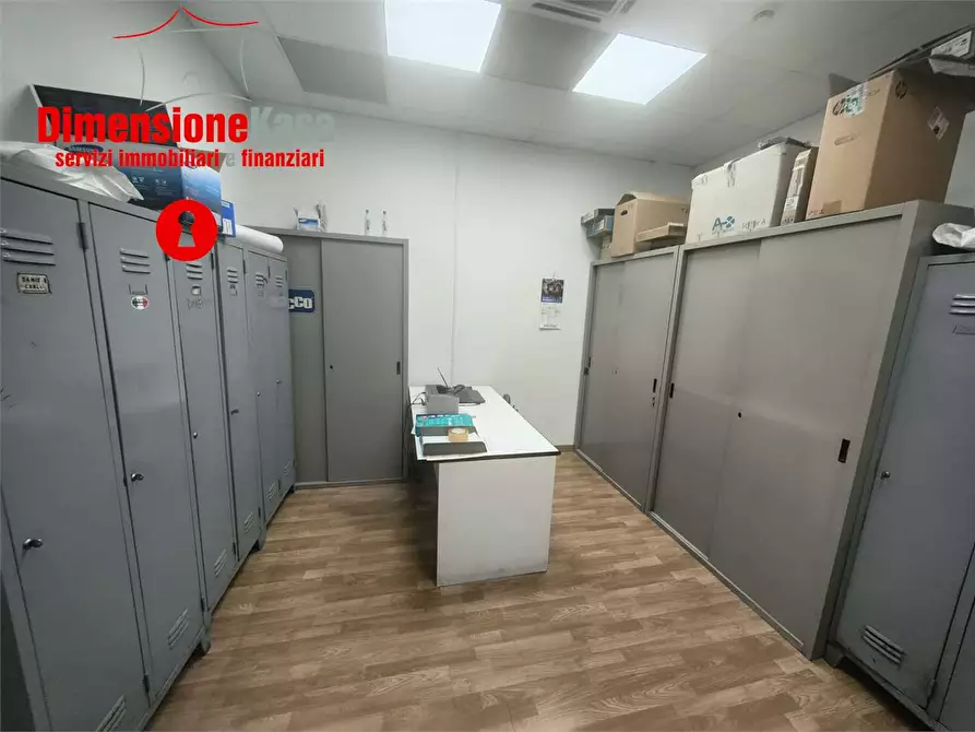 Immagine 24 di Capannone industriale in affitto  in Asi a Nola