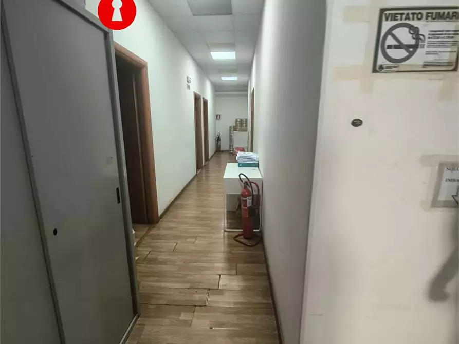 Immagine 17 di Capannone industriale in affitto  in Asi a Nola
