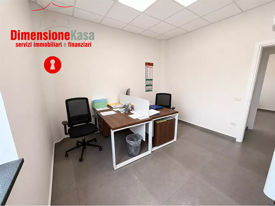 Immagine 6 di Ufficio in vendita  in via provinciale a Camposano