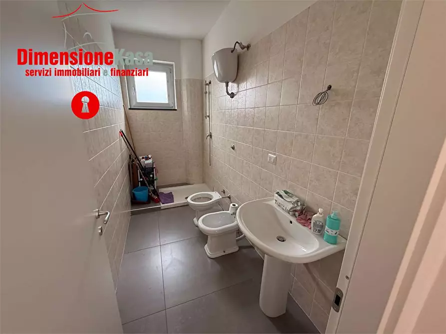 Immagine 11 di Ufficio in vendita  in via provinciale a Camposano