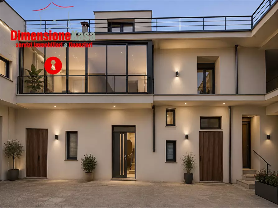 Immagine 4 di Porzione di casa in vendita  in Via libertà 32 a Cimitile