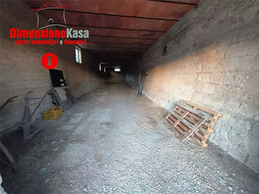Immagine 4 di Magazzino in affitto  in Via polvica 105 a Nola
