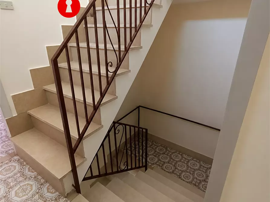 Immagine 7 di Casa indipendente in vendita  in corso cesare soprano a Liveri