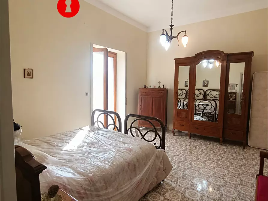 Immagine 10 di Casa indipendente in vendita  in corso cesare soprano a Liveri