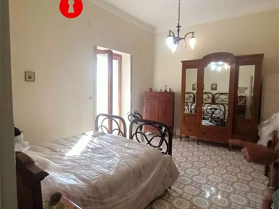 Immagine 11 di Casa indipendente in vendita  in corso cesare soprano a Liveri