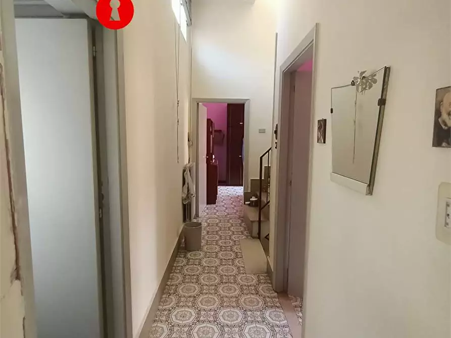 Immagine 9 di Casa indipendente in vendita  in corso cesare soprano a Liveri