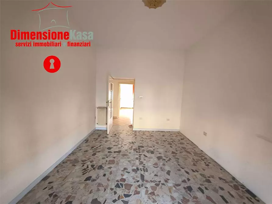 Immagine 32 di Stabile in vendita  in Via Coste 19 a San Felice A Cancello