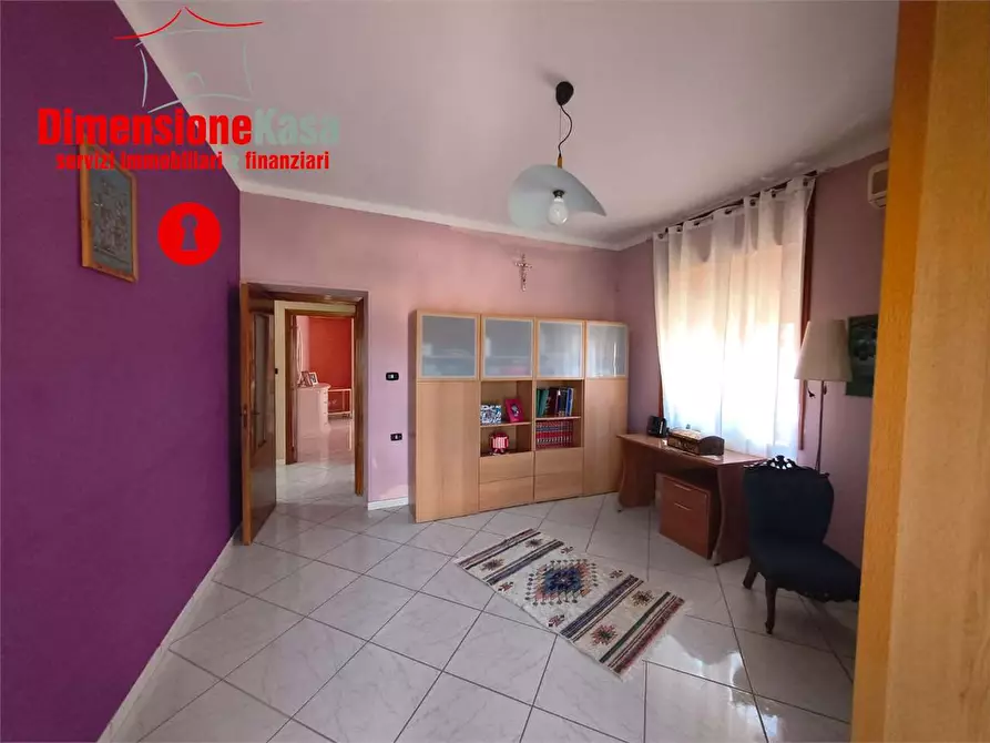 Immagine 6 di Stabile in vendita  in Via Coste 19 a San Felice A Cancello