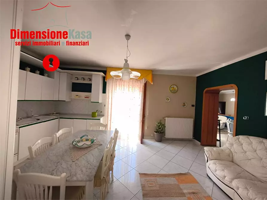 Immagine 5 di Stabile in vendita  in Via Coste 19 a San Felice A Cancello